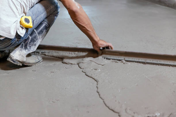 Best Concrete Pool Decks in Grand Blanc, MI